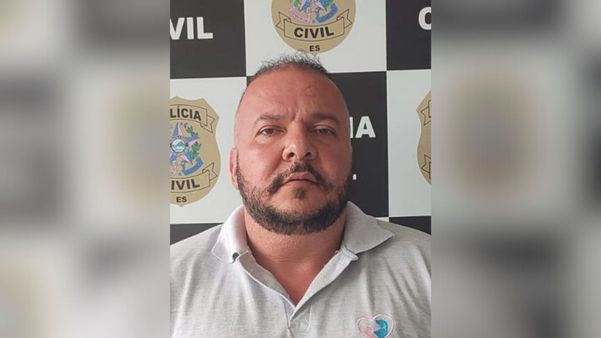 DHPP Serra prende ex-policial militar condenado por duplo homicídio ocorrido na década de 1990
