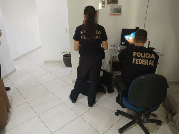 Barbeiro de Vila Velha é investigado pela PF por pornografia infantil 