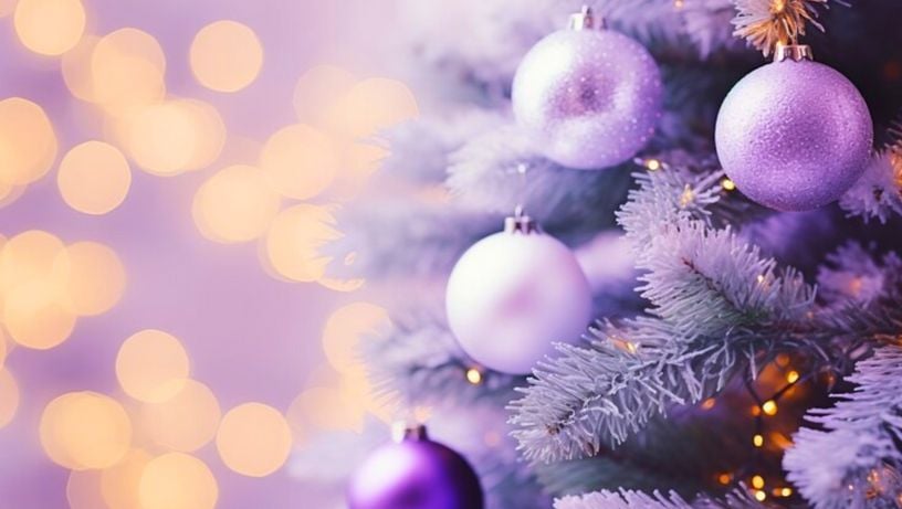Roxo é outra aposta de cor para o Natal 2023