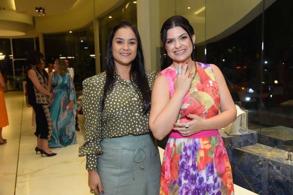 Ary Torezani e Joana Barbosa