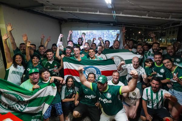 Confira imagens da festa da torcida palmeirense em Vitória após o título do Campeonato Brasileiro 2023 por Vitor Jubini