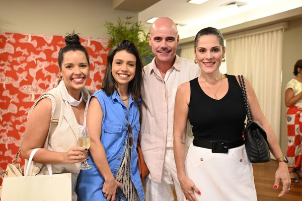  Jaqueline Rocha , Poliana Roncetti, Lhoraine Pirola e Jordana Ramos 