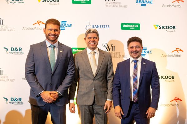 Fábio Junger, Cláudio Denicoli e Giuliano de Castro