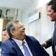 Imagem - Moro e Dino se abraçam e riem durante sabatina no Senado