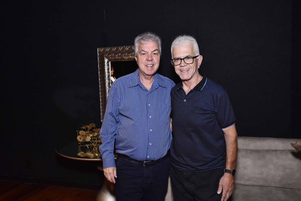 Renato Ribeiro Machado e Júlio César de Castro