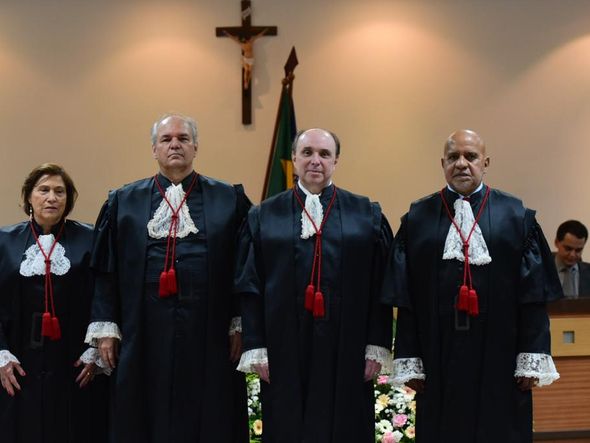 Nova mesa diretora do Tribunal de Justiça por Carlos Alberto Silva