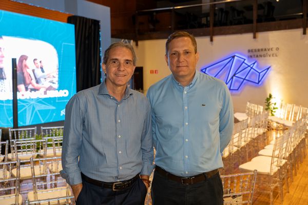 Gustavo Vieira e Mauricio Suarez