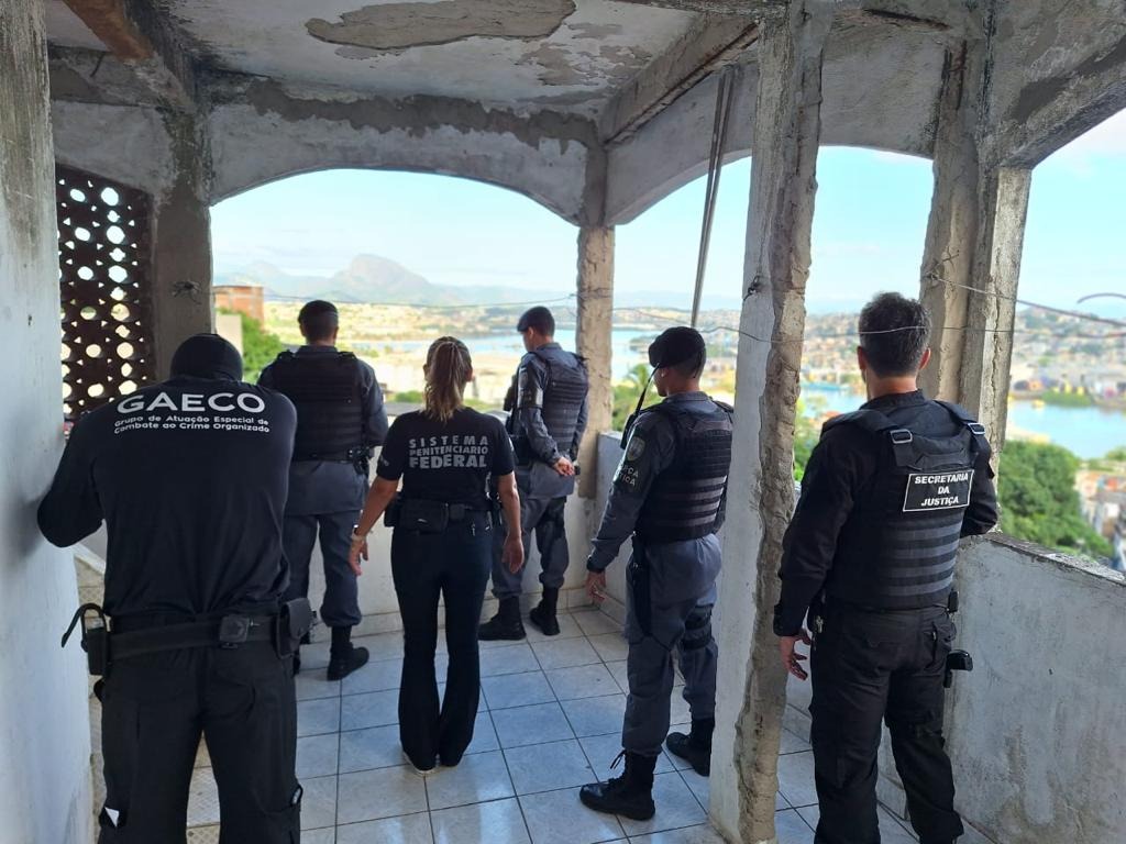 Grupo do MPES, com apoio de outros órgãos, cumpre nove mandados de prisão temporária e seis de busca e apreensão na Serra e em Vila Velha nesta sexta-feira (15)