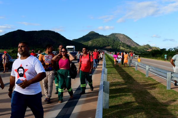 Inauguração do Contorno do Mestre Álvaro, na Serra, com a presença do presidente Luiz Inácio Lula da Silva por Fernando Madeira