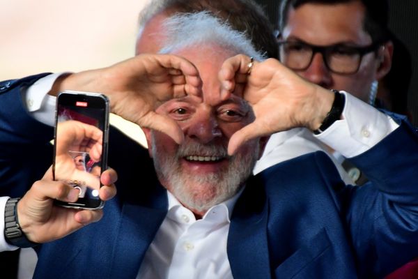 Inauguração do Contorno do Mestre Álvaro, na Serra, com a presença do presidente Luiz Inácio Lula da Silva por Fernando Madeira