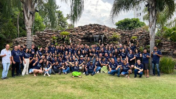 EQUIPE DA ÁGUA PEDRA AZUL