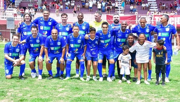 Partida aconteceu na manhã deste domingo (17), no estádio Engenheiro Araripe, e contou com um bom público que foi prestigiar ídolos como Carlos Germano, Juan, Fabiano Eller e Léo Oliveira