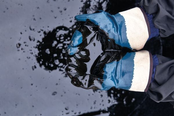 Guerra no Oriente Médio pode afetar mercado de petróleo