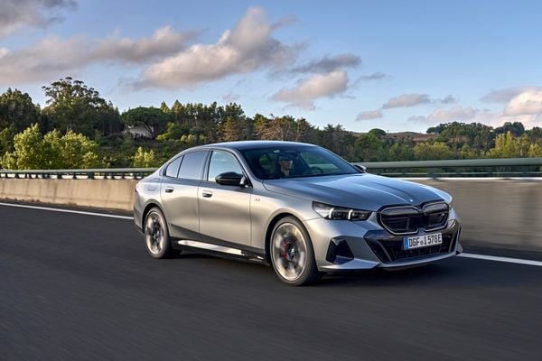 BMW i5