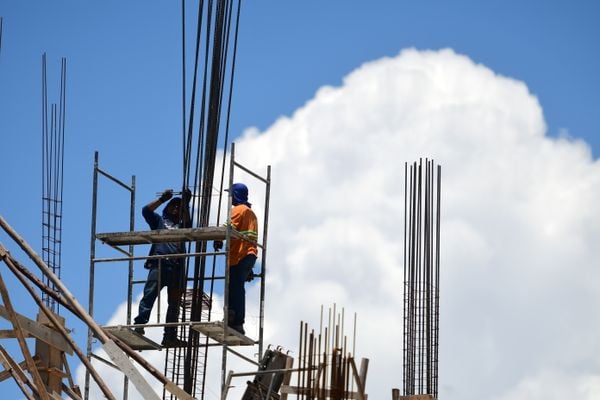 Trabalhadores da construção civil