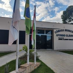 O valor a título de abono será depositado em parcela única e não terá qualquer efeito permanente na remuneração