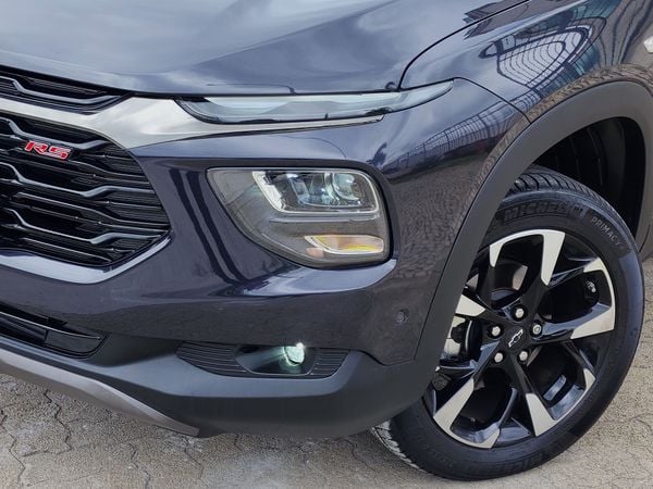 Chevrolet Montana RS