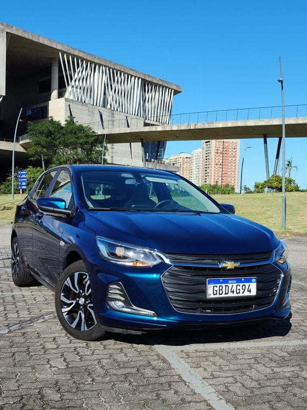 Chevrolet Onix Premier