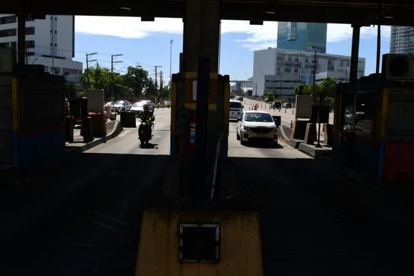 Cancelas são retiradas do pedágio da Terceira Ponte por Fernando Madeira