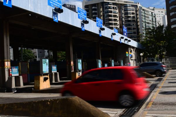 Cancelas são retiradas do pedágio da Terceira Ponte por Fernando Madeira