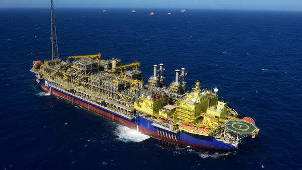 O boletim mensal da ANP aponta que a produção no mês foi de 3,959 milhões de barris diários, aumento de 5,4% ante junho e de 22,5% perante julho de 2024