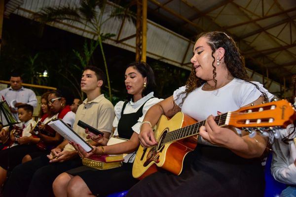 Formatura de instrumentistas e intérpretes de Libras da ICM por Rodrigo Gavini