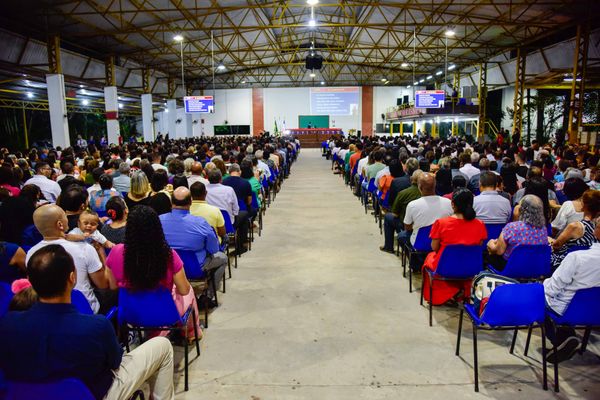 Formatura de instrumentistas e intérpretes de Libras da ICM por Rodrigo Gavini