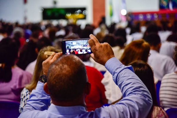 Formatura de instrumentistas e intérpretes de Libras da ICM por Rodrigo Gavini