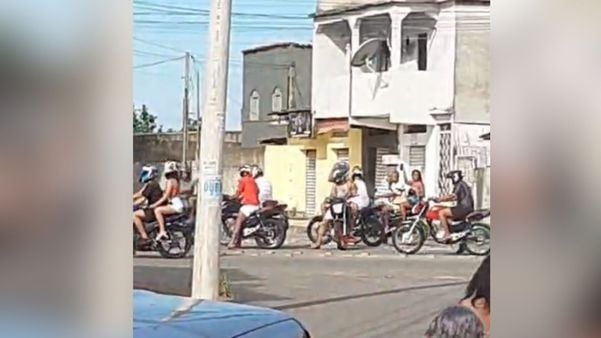 Moradores reclamam de 