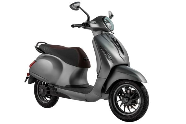 scooter elétrica Bajaj Chetak