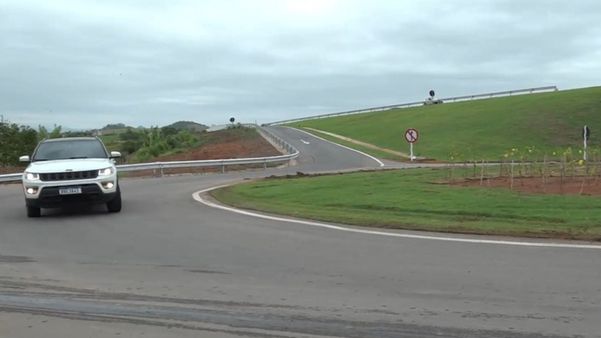 Retorno no Contorno do Mestre Alvaro, na Serra