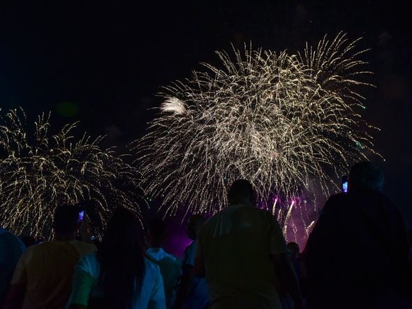 Inauguração da orla de Cariacica teve show de fogos por Vitor Jubini