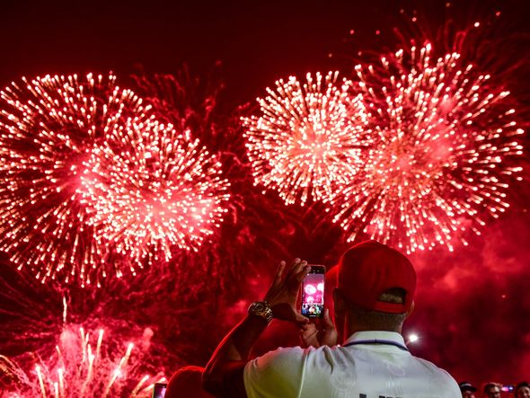 Inauguração da orla de Cariacica teve show de fogos por Vitor Jubini