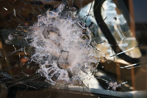 Carros novos blindados chegam a valer, em média, 20% a mais que os sem blindagem