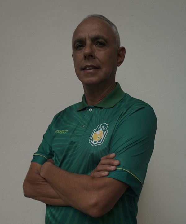 Éder Bastos comanda o Nova Venécia na estreia do clube na Copinha