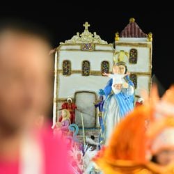Unidos da Piedade desfila no Sambão do Povo no Carnaval de Vitória 2023  