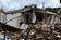 Casa desaba em Vila Velha e vítimas são resgatadas de escombros(Fernando Madeira)