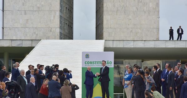 Em cerimônia para lembrar um ano dos atentados golpistas às sedes dos três Poderes em Brasília, presidente diz que evento marca a vitória da democracia
