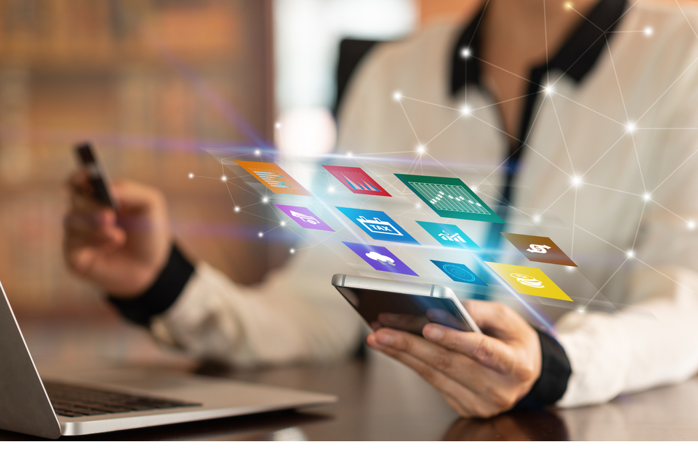 Aplicativos e plataformas estão transformando a aprendizagem financeira em experiências interativas e cativantes. Crédito: Shutterstock