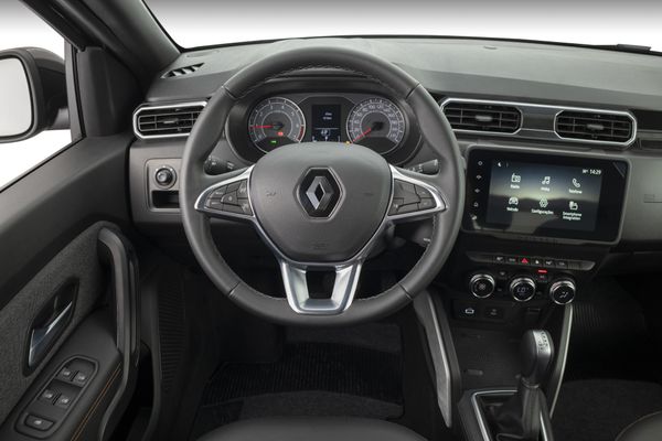 Renault lança nova gama Duster com design renovado e mais equipado por RODOLFO BUHRER