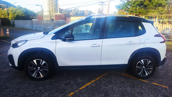Peugeot 2008 2023
