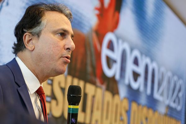 Camilo Santana, ministro da Educação