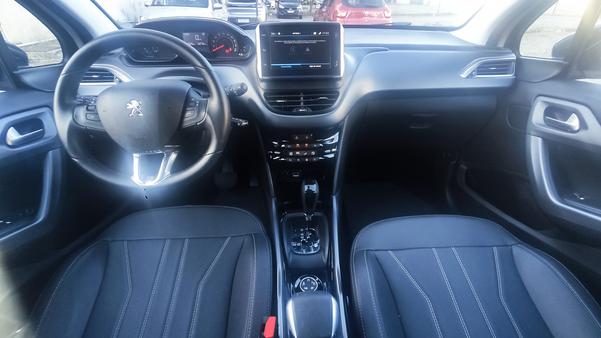 Peugeot 2008 2023