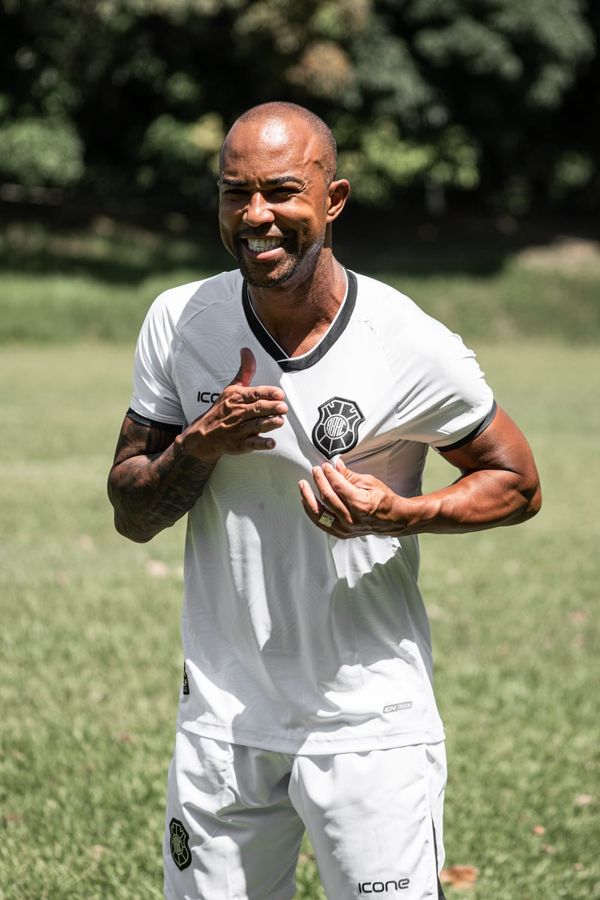 Novos uniformes do Rio Branco para a temporada 2024 por Laila Pecorari/Rio Branco