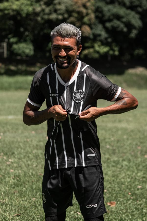 Novos uniformes do Rio Branco para a temporada 2024 por Laila Pecorari/Rio Branco