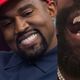 Kanye West mostra novo sorriso nas redes sociais 