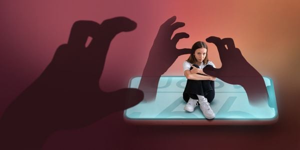 Tecnologia; crianças; internet; segurança; cyberbullying