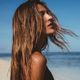 Imagem - 7 dicas e produtos para cuidar do cabelo no verão