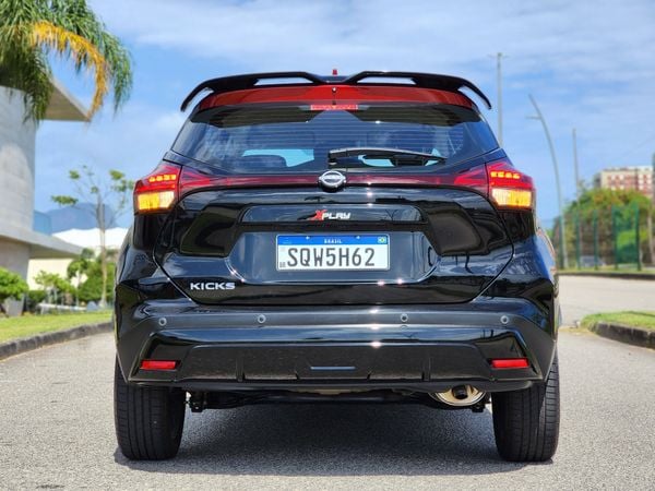 Nissan Kicks XPlay