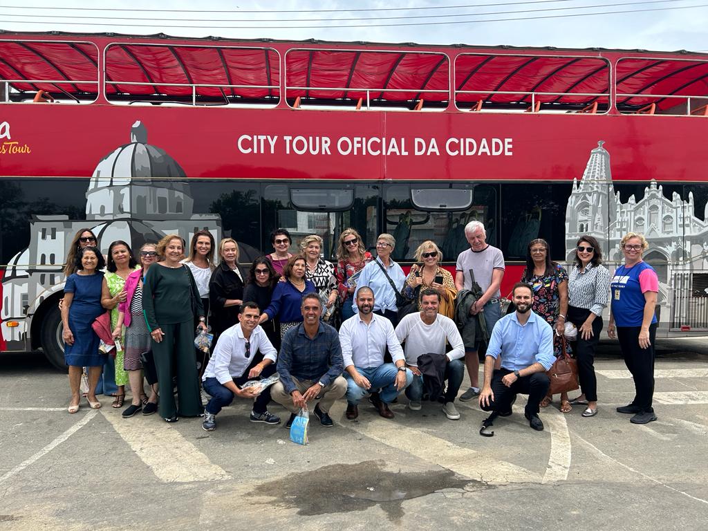 A diretora de Turismo da cidade Luzia Toledo reuniu um grupo de formadores de opinião nesta quarta-feira (24)